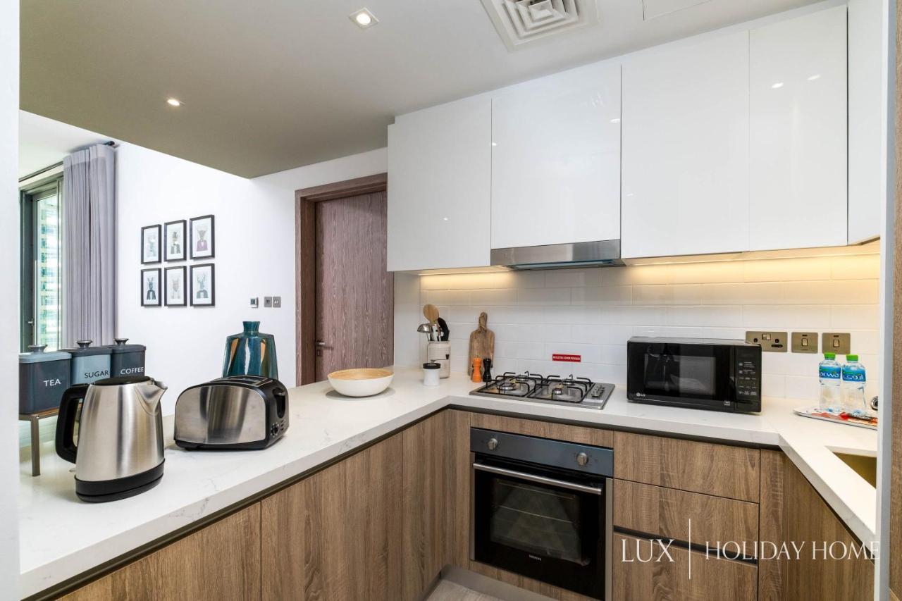 Lux - Contemporary Suite With Full Marina View Dubai Buitenkant foto