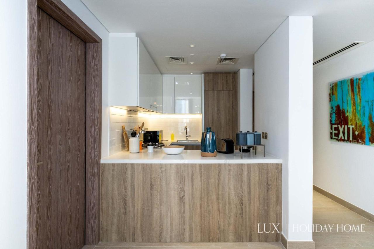 Lux - Contemporary Suite With Full Marina View Dubai Buitenkant foto